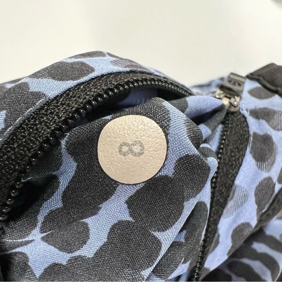 Lululemon Tracker Short Ace Spot Lullaby Womens 8 - Picture 7 of 10